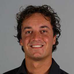 Tomas Cavanagh