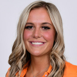 Chloe Dunlap