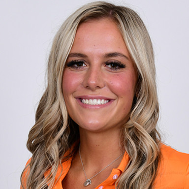 Chloe Dunlap