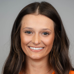 Hayley Dye