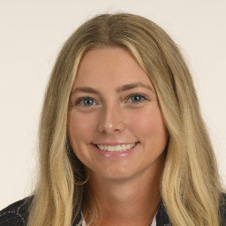 Averi Cline
