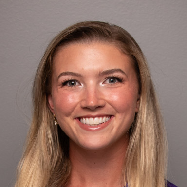 Calynne Rosholt