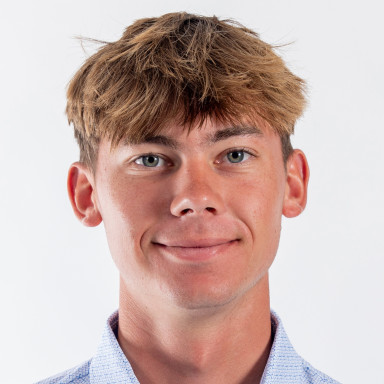 Luke Perkins