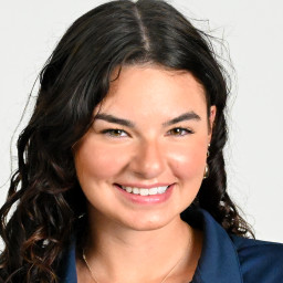 Camryn Swinfard