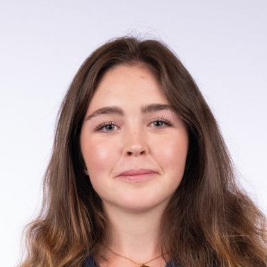 Claudia Lara Miravitlles