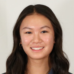 Adeline Truong