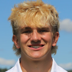 Taylor Farr