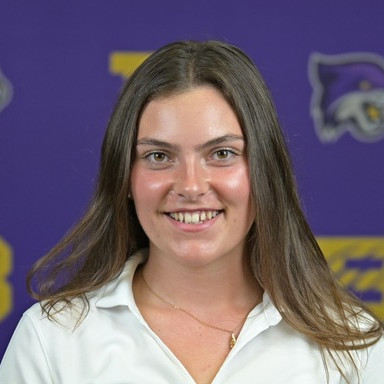 Annabelle Cziezerski