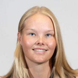 Ella Salama