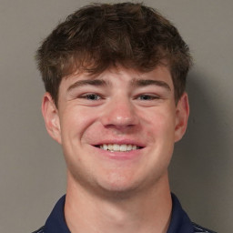 Max Devins