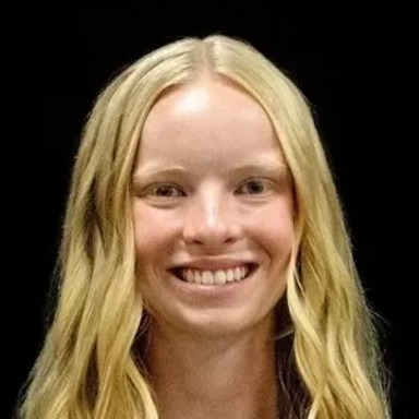 Lauren Knapp
