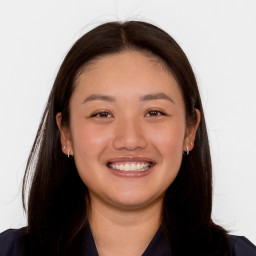 Chloe Tran