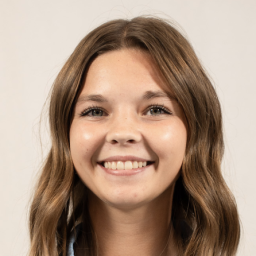 Macey Riegsecker