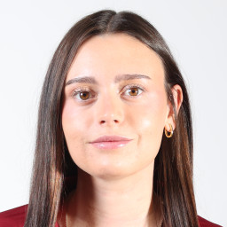 Lucia Martin