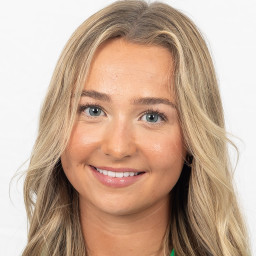 Lindsay Astrup
