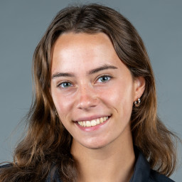 Leah Petruzzi