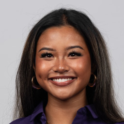 Lauren E. Lee