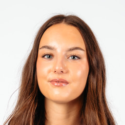 Eva Kiri Fevzer