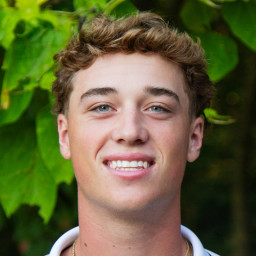 Aidan Fischer