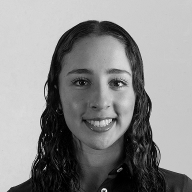Mia Siegel