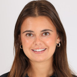 Emma Peifly