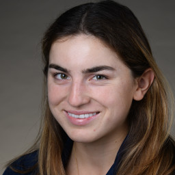 Lauren Thompstone