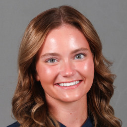 Julia Schlitt