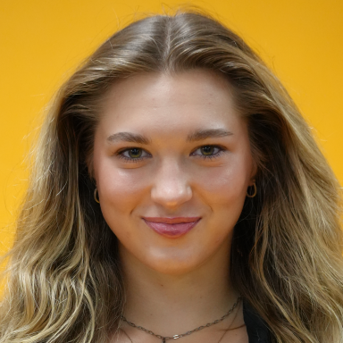 Zoey Stern