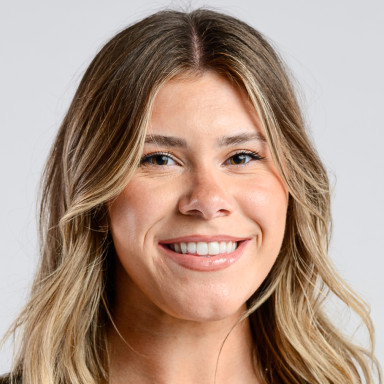 Caroline Carr