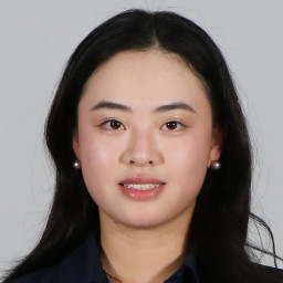 Ella Han