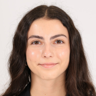 Olivia Arone