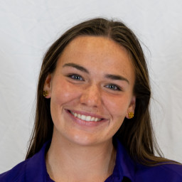 Molly Gregor