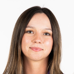 Mia Ingham